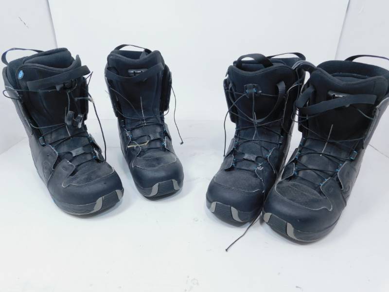 lot 22 image: Two Pair Of Soloman Snowboard Boots