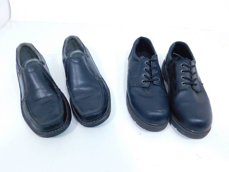 lot 72 image: Two Pair Of Mens Shoes