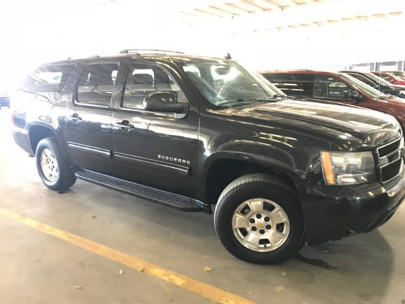 2011 Chevrolet Suburban LT 4x4
