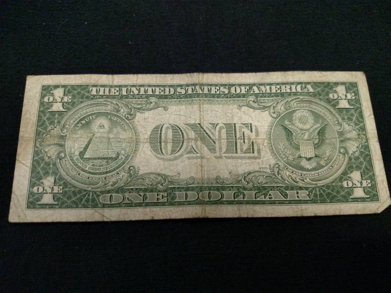 1935 E One Dollar Silver Certificat...