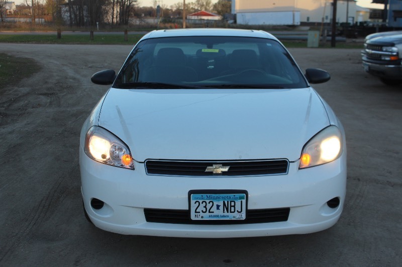 2006 Chevrolet Monte Carlo LT - 2 Owner -