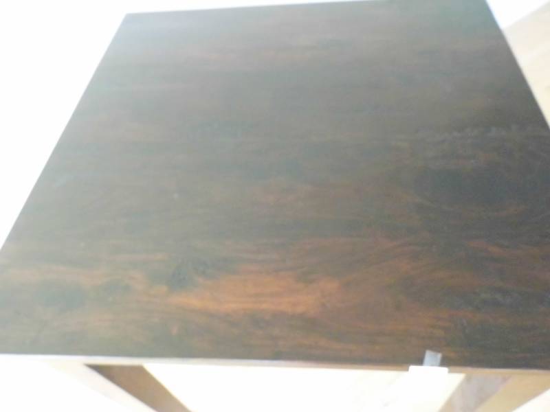 lot 22 image: Table