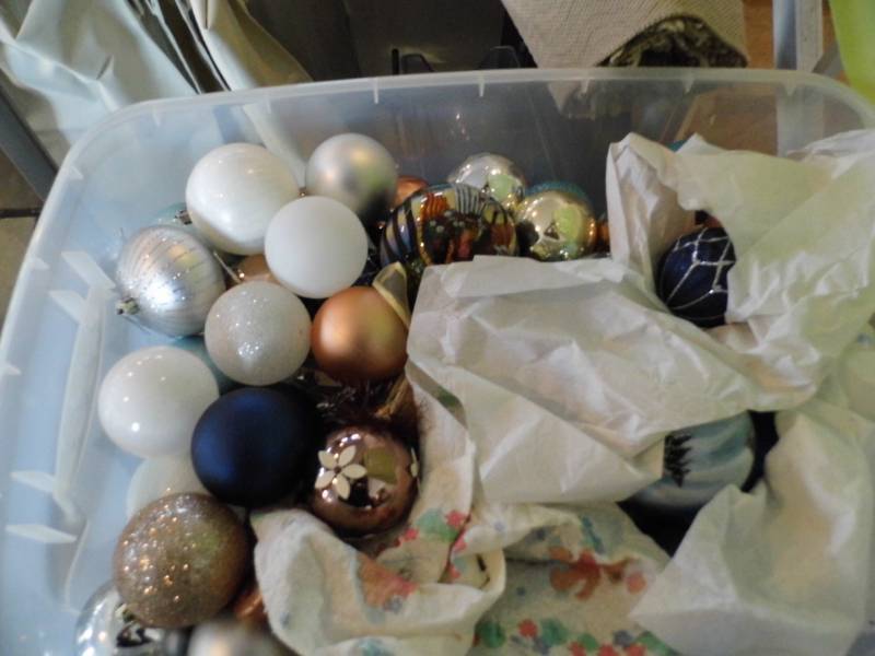lot 123 image: Lot of 2 Totes Christmas Ornaments