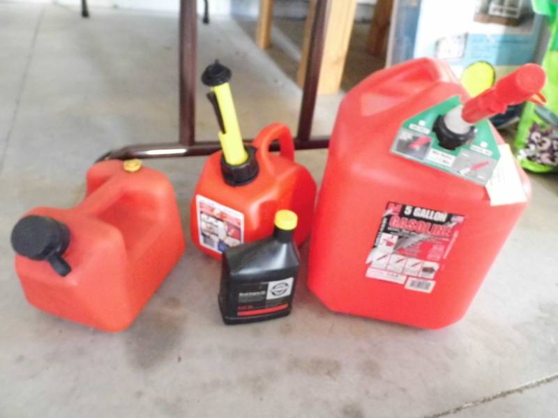 lot 141 image: Gas Cans