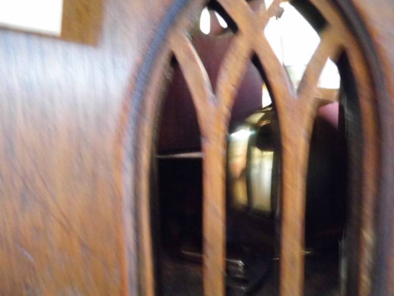 lot 154 image: Vintage Wooden Clock