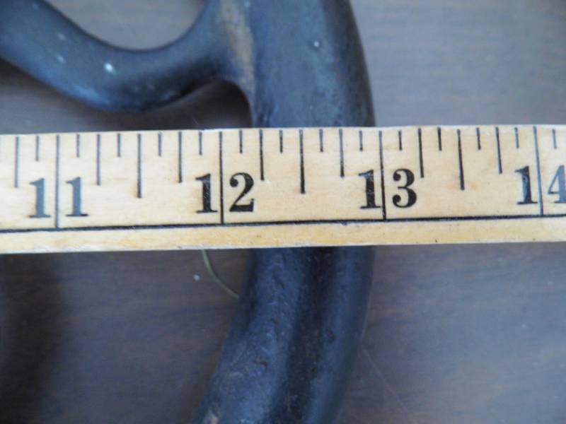 lot 163 image: Cast Iron Wheel