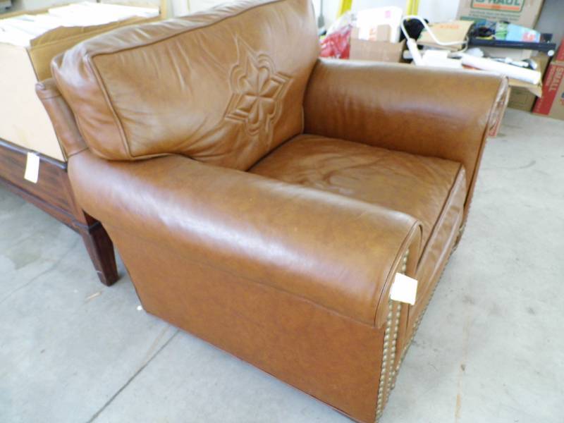 lot 178 image: Leather Chair