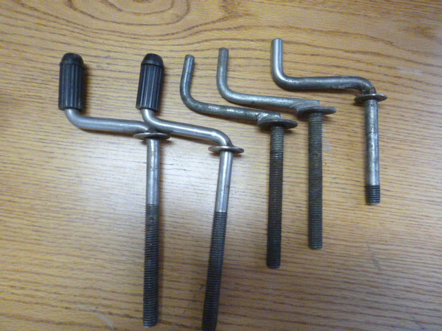 lot 19 image: Lock Down Handles