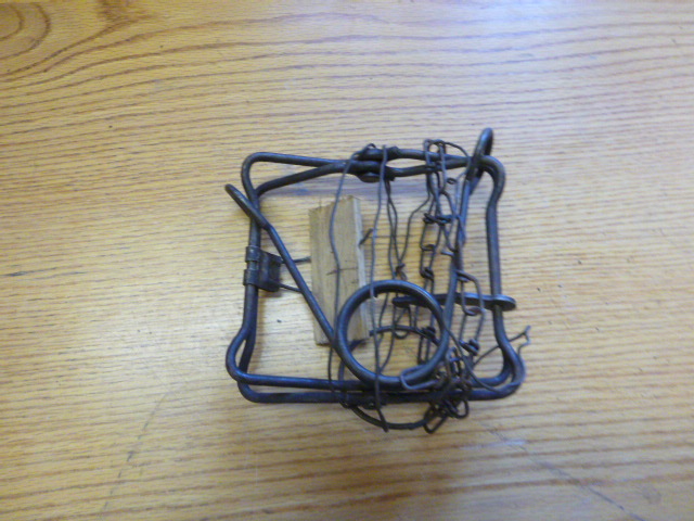 lot 56 image: Hunting Animal Traps