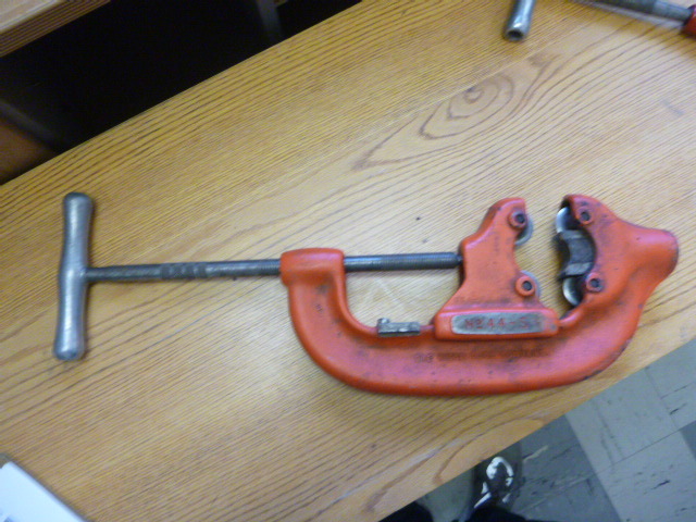 lot 101 image: Ridge Tool Co. Pipe Cutter