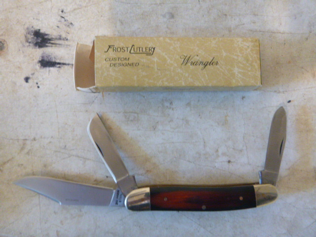 lot 121 image: Collectors Knife