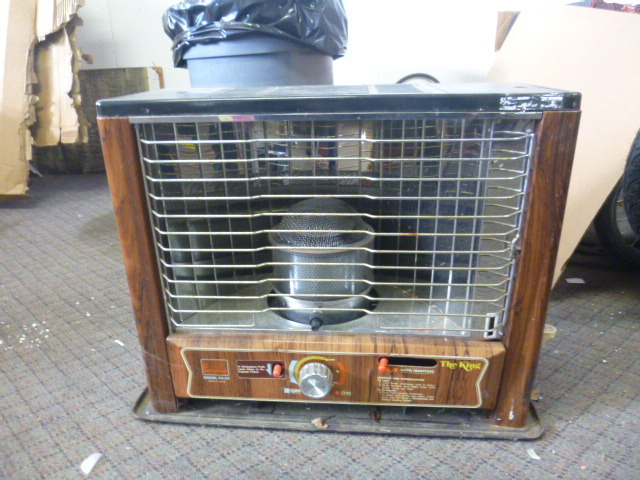 lot 79 image: Futura Kerosene Heater