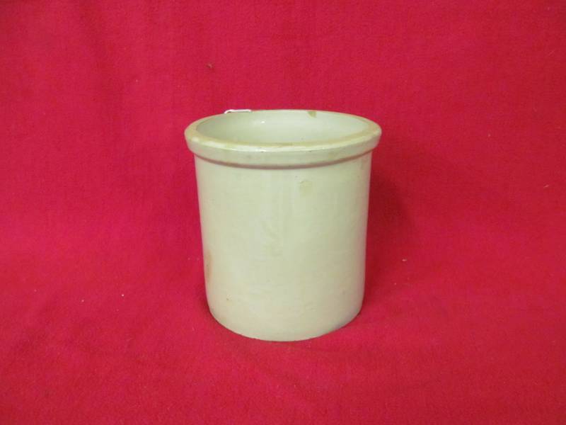 lot 54 image: 1 gallon salt glazed signed crock, MN Stoneware Co.