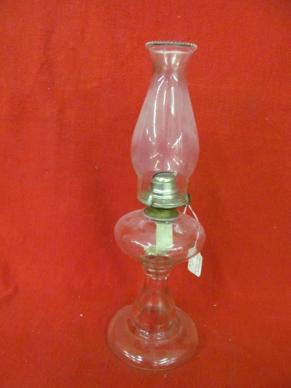 lot 75 image: Kerosene glass lantern