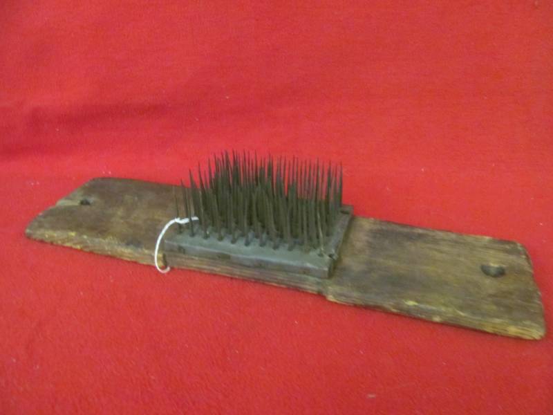 lot 107 image: Handmade Flax Hatchel
