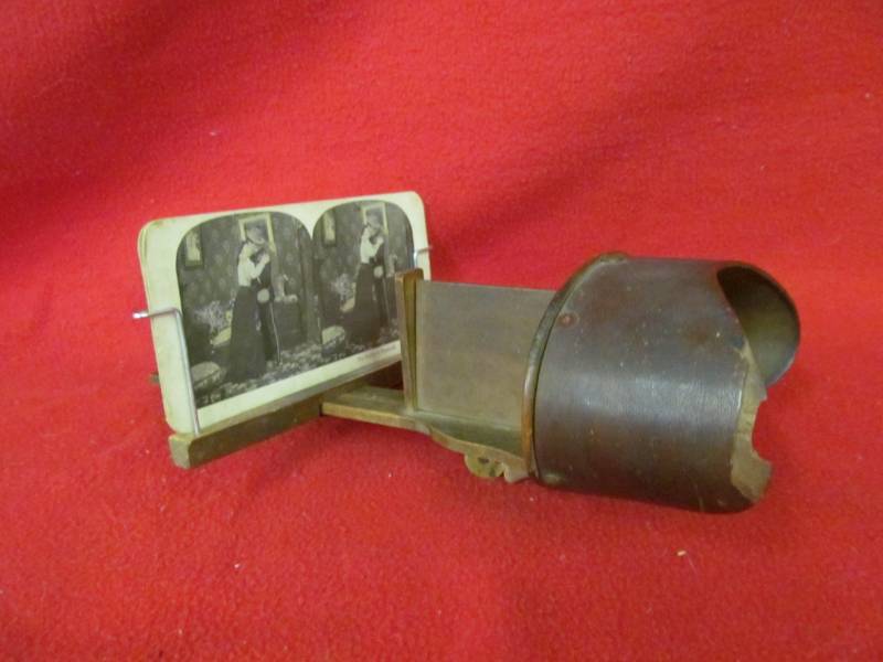 lot 117 image: Stereo viewer