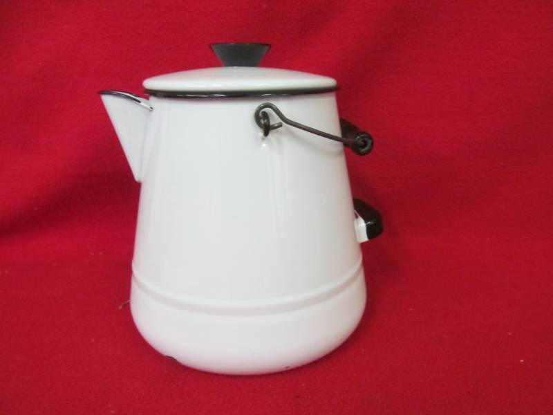 lot 123 image: White & Black trim enamel ware coffee pot (wood handle, side handle 10)
