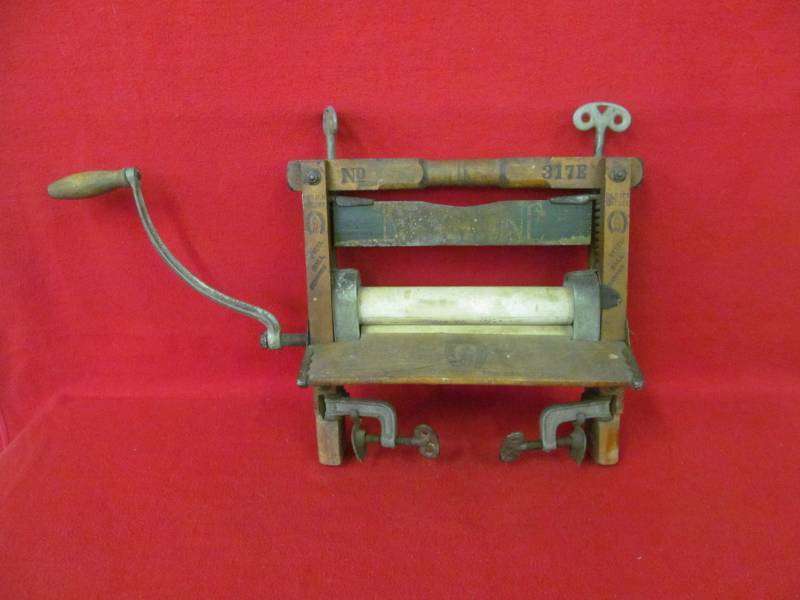 lot 177 image: American Wringer Company No# 317E
