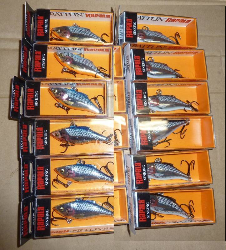 24 Rattlin Rapala lures - 12 Silver, 12 Silver Blue - all new, RNR05
