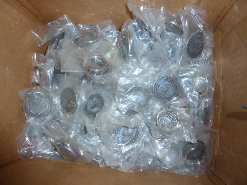 120 Fishing keychains - North American Fishing Club