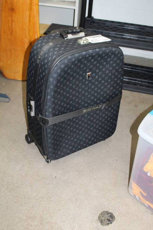Binhao Rolling Suitcase