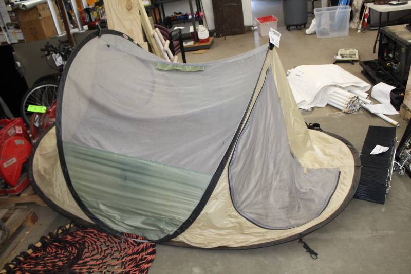 QuickDraw Folding Personal Tent
