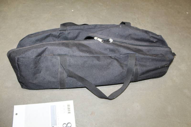 Wenger Folding Medical Tent w Carry Bag
