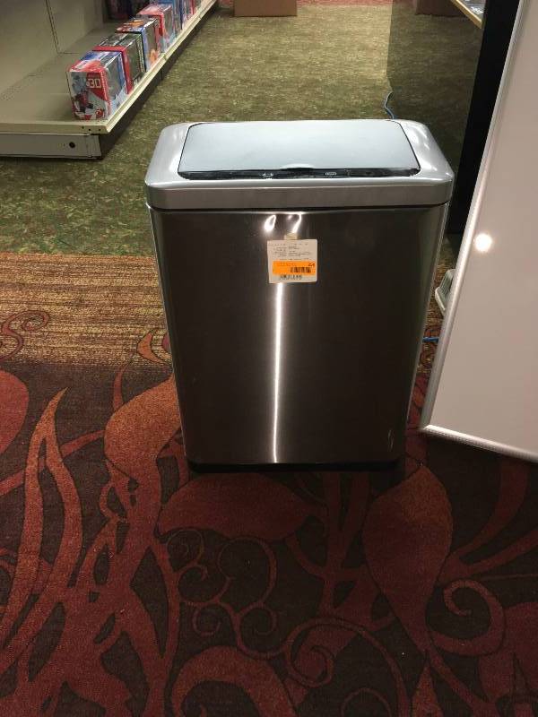 47L Automatic Trash Can, Retail $49.99