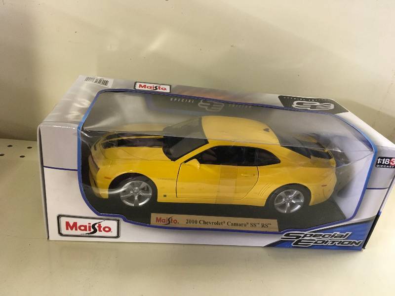 Maisto 2010 Chevrolet Camaro SS RS 118 Diecast