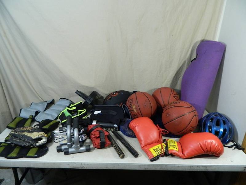 lot 144 image: Sports and Exercise Equipment