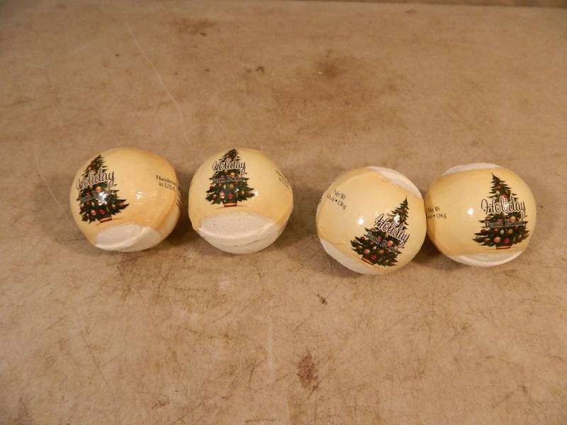 lot 41 image: 4 New Primal Elements Bath Bombs