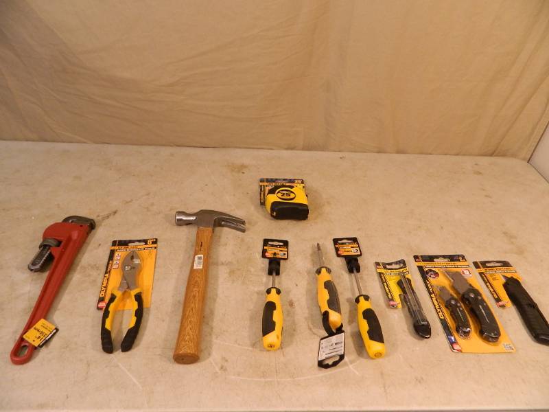 lot 49 image: New Assortment of Olympia Tools