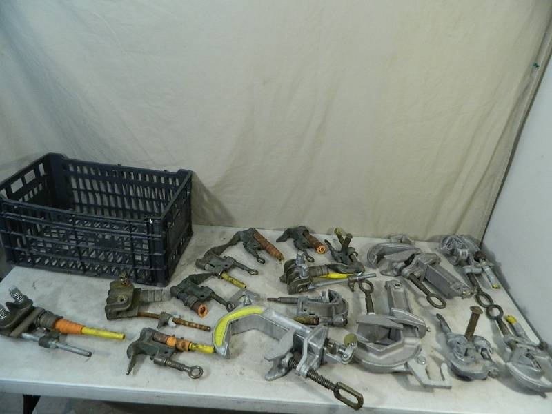 lot 92 image: Power Transmission Clamps