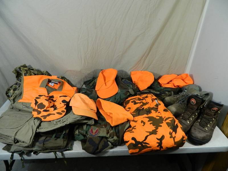 lot 104 image: Hunting Clothes, Army Clothes, Etc