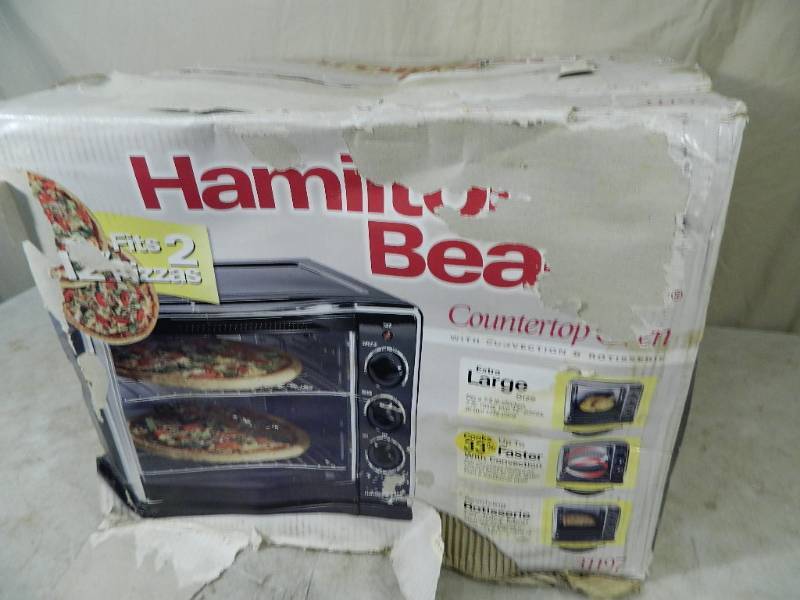 lot 112 image: New Hamilton Beach Countertop Oven