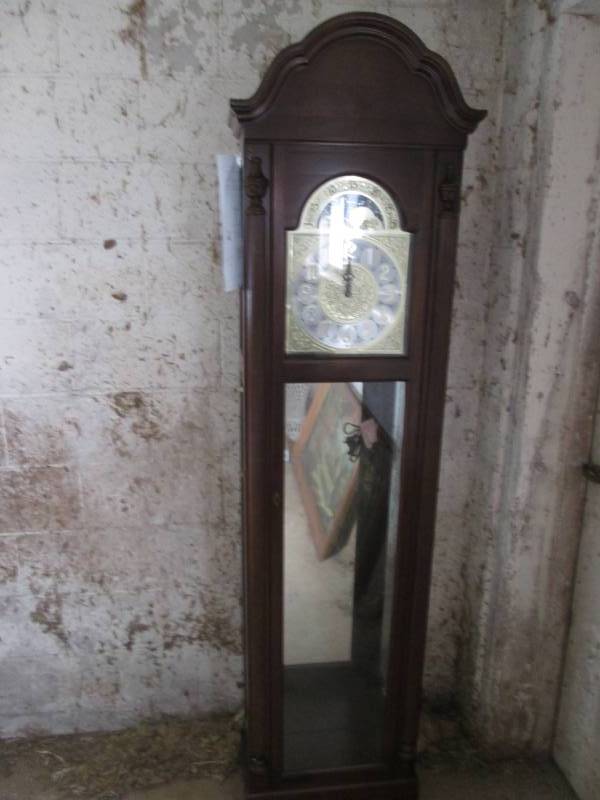 lot 1 image: Timeless Accents Clarksburg Curio G...