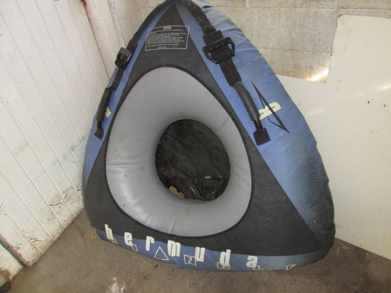 lot 63 image: Bermuda Triangle tow float water tu...