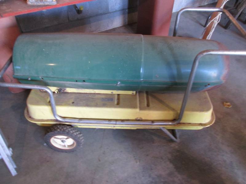 lot 70 image: Knipco heater...