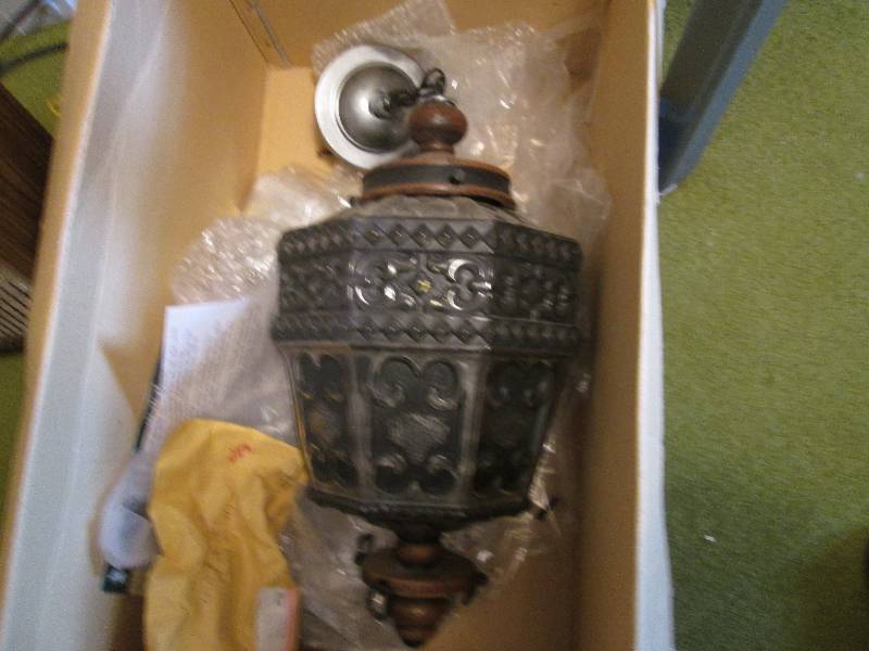 lot 121 image: Vintage light fixture