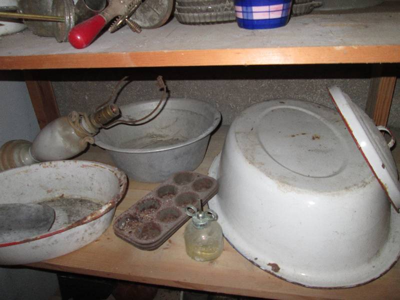 lot 180 image: Antique lanp, enamelware and more...