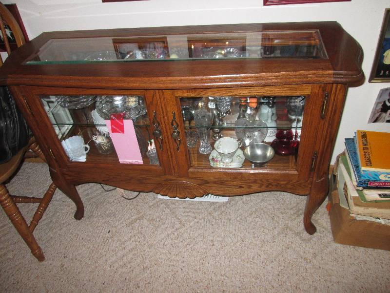 lot 277 image: Wooden display with mirror back- ...