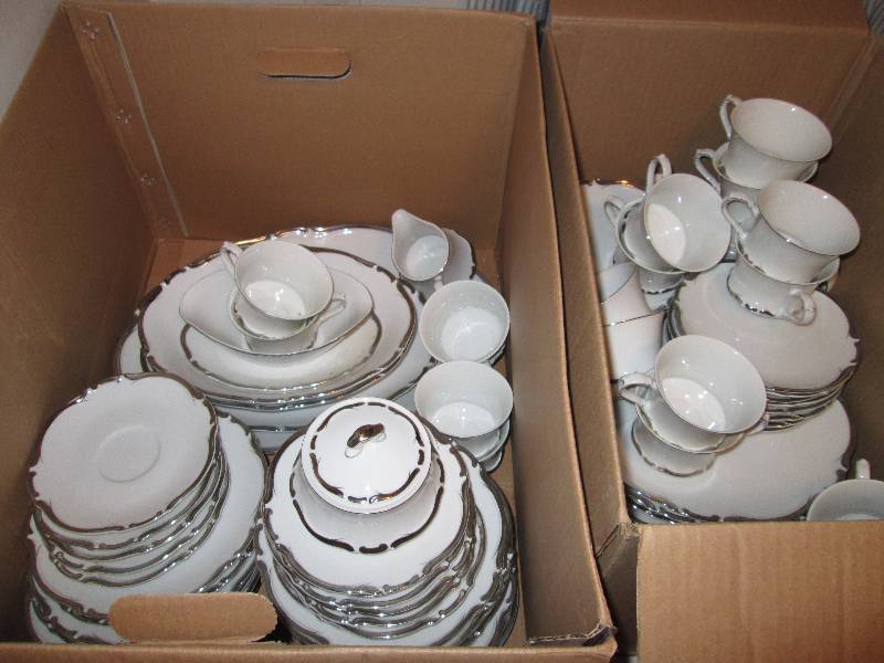 lot 328 image: Full set Harmony House Starlight Ch...