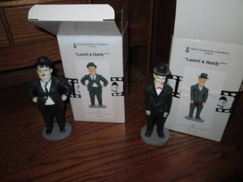 lot 352 image: 2 Laural and Hardy Figures with ori...