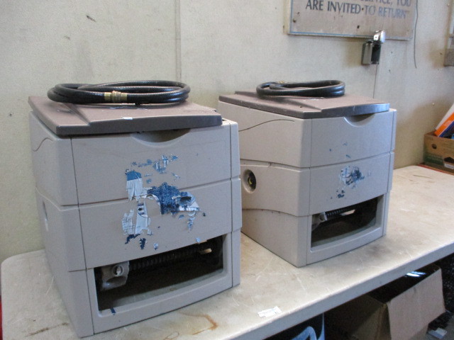 lot 45 image: Suncast Hose Boxes