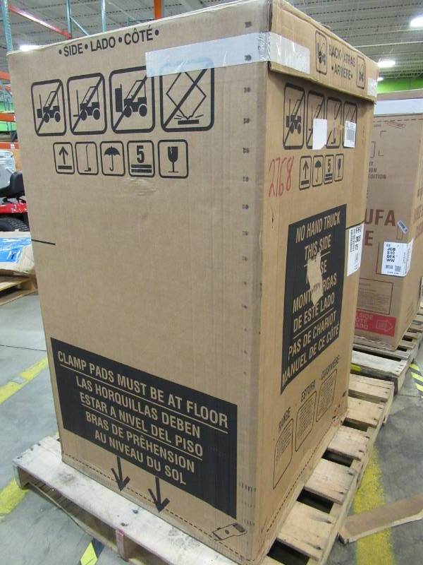 lot 37 image: Dented - Frigidaire Freestanding 4.2-cu ft Gas Range (Stainless Steel) (Common 30-in Actual 29.875-in) FFGF3051TS