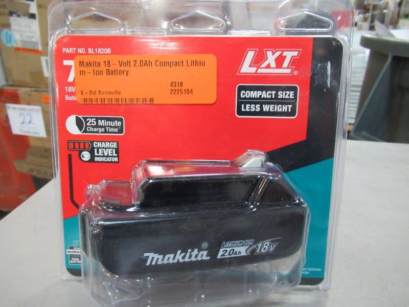 lot 120 image: Makita 18-Volt 2.0Ah Compact Lithium-Ion Battery, Model BL1820B