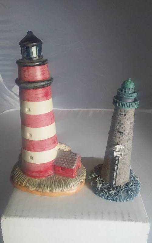 Lefton Minots Lodge Light & Lefton Asswateague