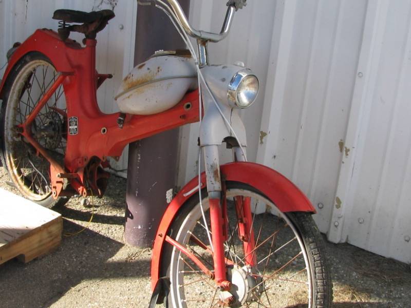 Motor Scooter