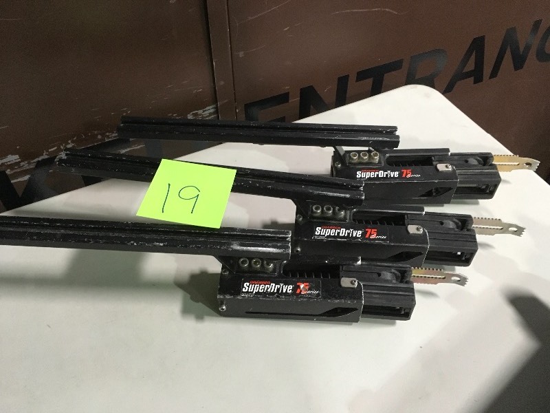 lot 19 image: Lot of 3 SuperDrive 75 Series tool, a ROCKER 2500 RPM screw gun, a 20 Extension with handle used in working condition