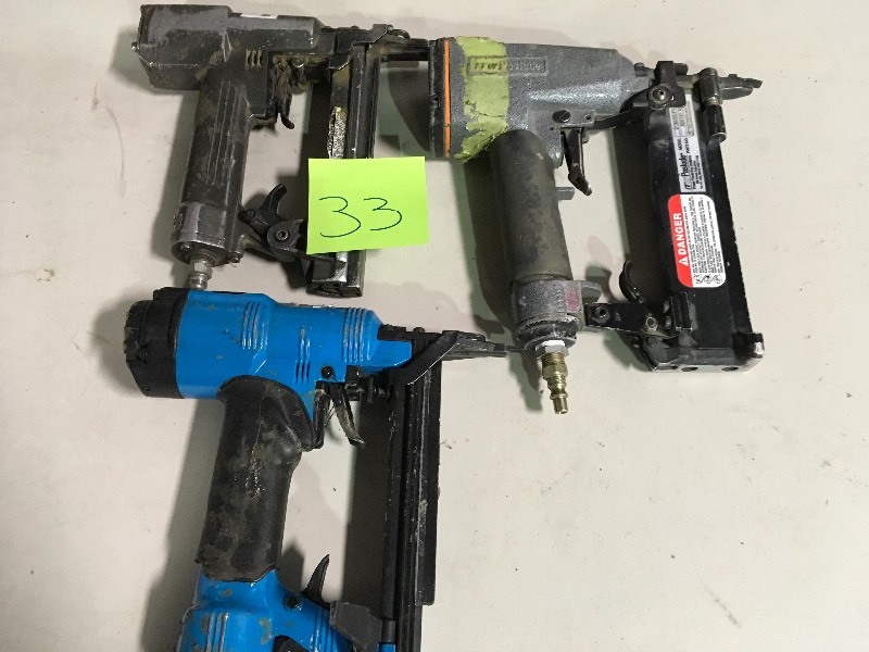lot 33 image: Lot of 3 assorted nailers used in working condition